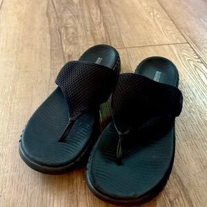 Skechers GO WALK Smart - Riviera Size 11 ULTRA GO Sandals Goga Mat